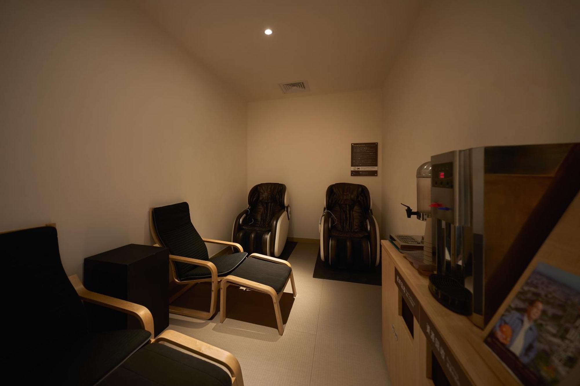 Hotel Royal Chiao Hsi Jiaoxi Eksteriør bilde Massage chairs